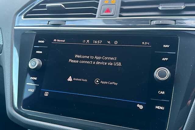 Used Volkswagen Tiguan 2023 for sale - 77423192: Photo 32