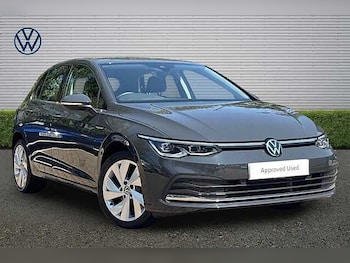 Used Volkswagen Golf 2024 for sale - 79167823: Photo