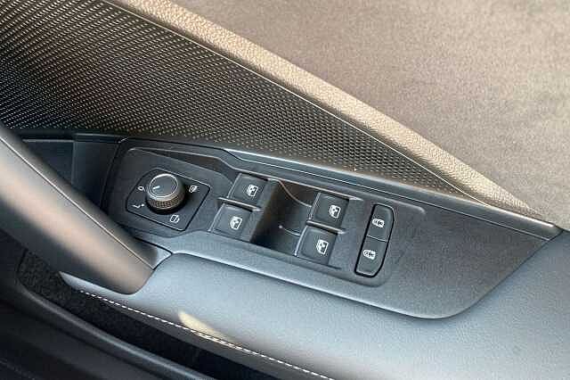 Used Volkswagen Touran 2025 for sale - 76082154: Photo 27