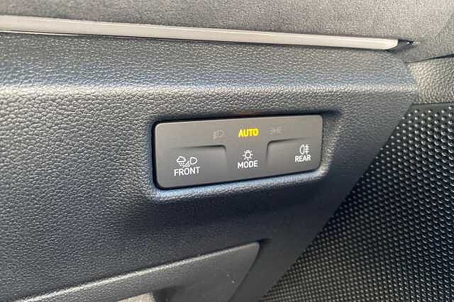 Used Volkswagen Touran 2025 for sale - 76082154: Photo 28