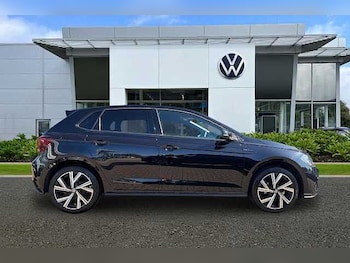 Used Volkswagen Polo 2024 for sale - 79371406: Photo