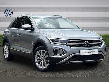 Used Volkswagen T-Roc 2025 for sale - 78558428: Photo