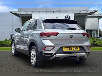 Used Volkswagen T-Roc 2025 for sale - 78558428: Photo