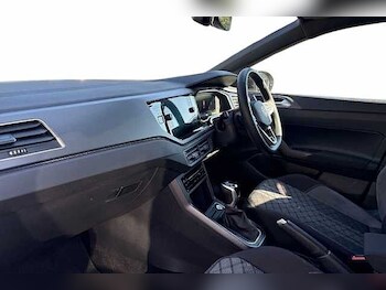 Used Volkswagen Taigo 2025 for sale - 78316463: Photo