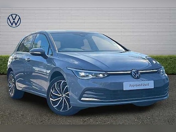 Used Volkswagen Golf 2023 for sale - 78069772: Photo