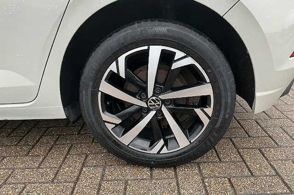 Used Volkswagen Polo 2022 for sale - 76106688: Photo 32
