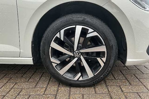 Used Volkswagen Polo 2022 for sale - 76106688: Photo 5
