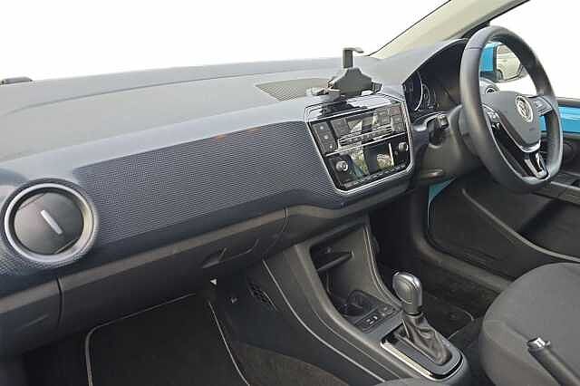 Used Volkswagen up! 2022 for sale - 77288846: Photo 2