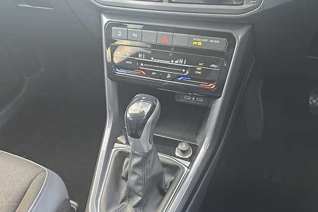 Used Volkswagen T-Cross 2023 for sale - 76741004: Photo 19