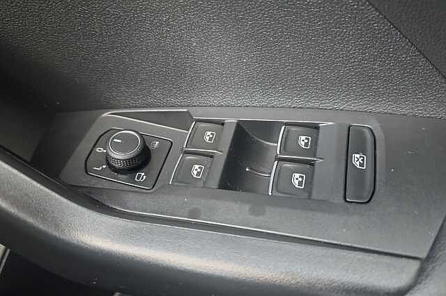 Used Volkswagen T-Cross 2023 for sale - 76741004: Photo 29