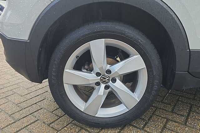 Used Volkswagen T-Cross 2023 for sale - 76741004: Photo 30