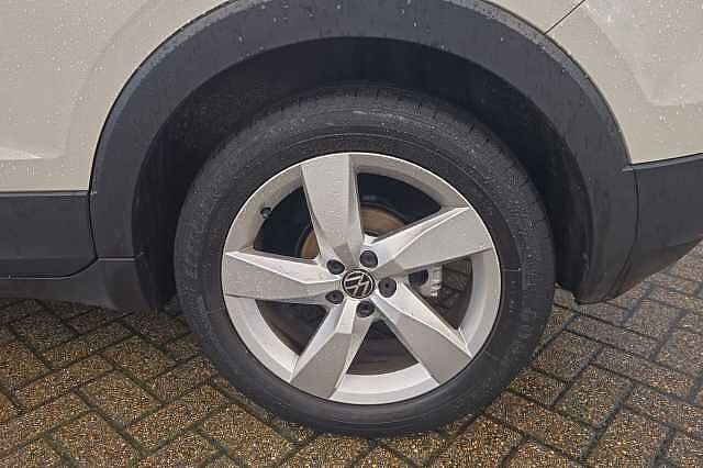 Used Volkswagen T-Cross 2023 for sale - 76741004: Photo 31