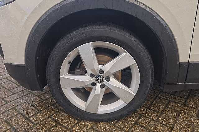 Used Volkswagen T-Cross 2023 for sale - 76741004: Photo 32