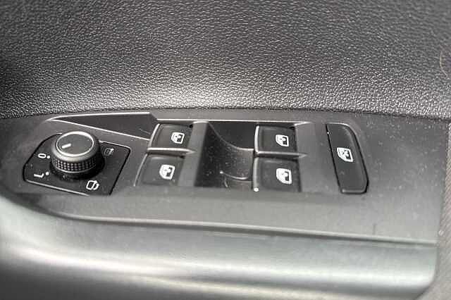 Used Volkswagen Taigo 2023 for sale - 76133804: Photo 29