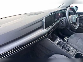 Used Volkswagen Golf 2021 for sale - 76396761: Photo