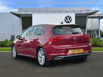 Used Volkswagen Golf 2021 for sale - 76396761: Photo