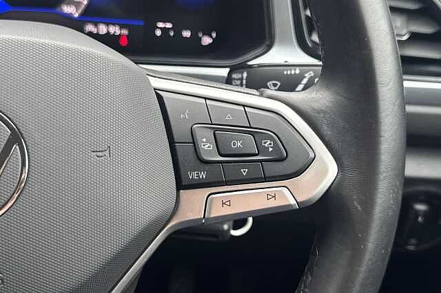 Used Volkswagen T-Roc 2023 for sale - 76133805: Photo 17
