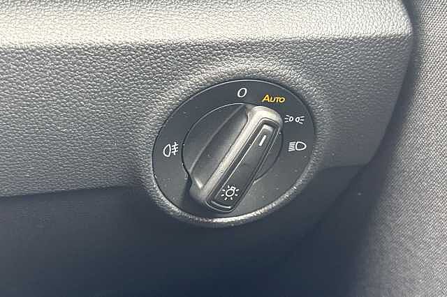 Used Volkswagen T-Roc 2023 for sale - 76133805: Photo 25