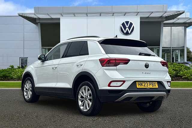 Used Volkswagen T-Roc 2023 for sale - 76133805: Photo 3