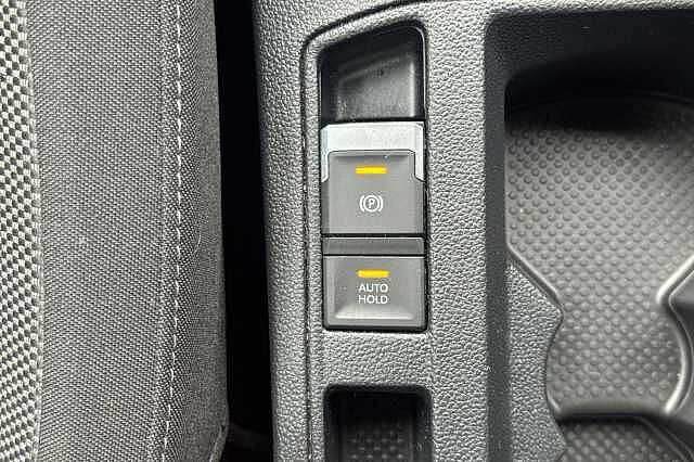 Used Volkswagen T-Roc 2023 for sale - 76133805: Photo 31