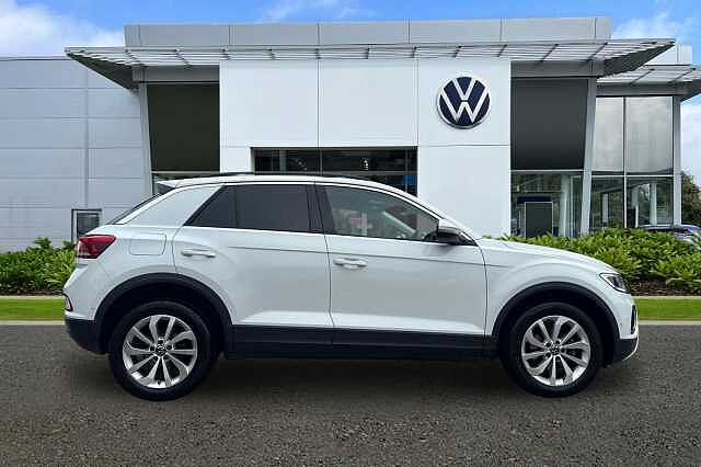 Used Volkswagen T-Roc 2023 for sale - 76133805: Photo 4