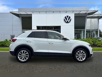Used Volkswagen T-Roc 2023 for sale - 76133805: Photo 4