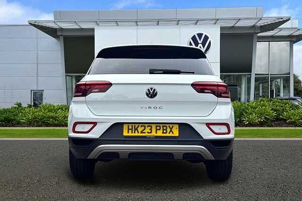Used Volkswagen T-Roc 2023 for sale - 76133805: Photo 9