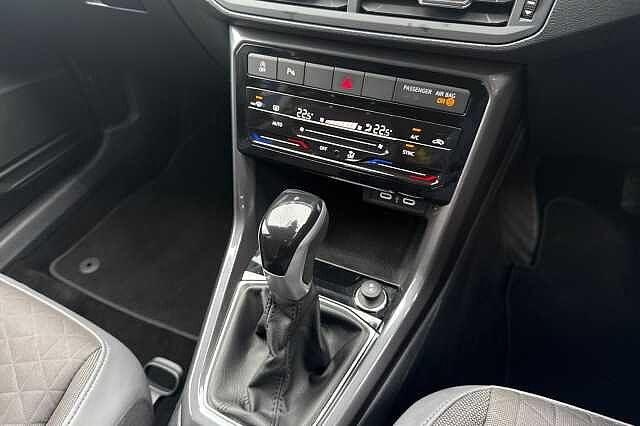 Used Volkswagen T-Cross 2023 for sale - 76740999: Photo 19