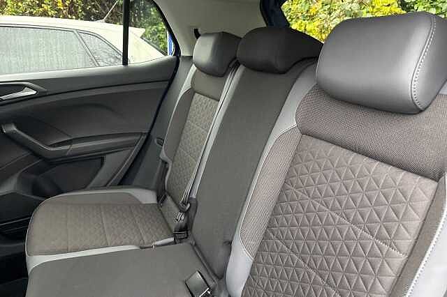 Used Volkswagen T-Cross 2023 for sale - 76740999: Photo 25