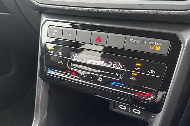 Used Volkswagen T-Cross 2023 for sale - 76740999: Photo 28