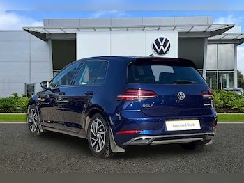 Used Volkswagen Golf 2019 for sale - 77968306: Photo