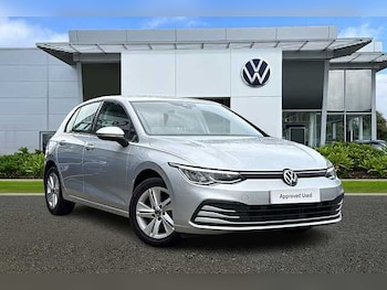 Used Volkswagen Golf 2024 for sale - 76387038: Photo