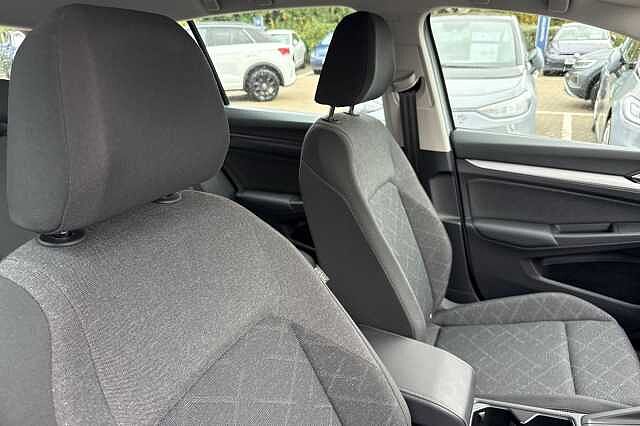 Used Volkswagen Golf 2024 for sale - 76387038: Photo 27