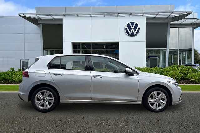 Used Volkswagen Golf 2024 for sale - 76387038: Photo 4