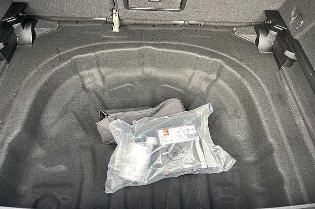 Used Volkswagen Golf 2024 for sale - 76330074: Photo 30