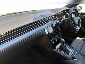 Used Volkswagen Passat 2019 for sale - 78659329: Photo