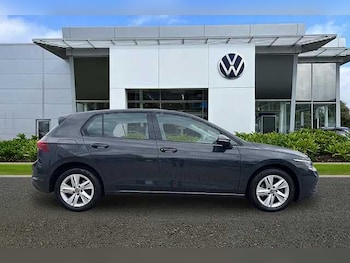 Used Volkswagen Golf 2023 for sale - 78383175: Photo