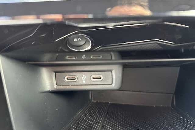Used Volkswagen T-Roc 2022 for sale - 75891129: Photo 26