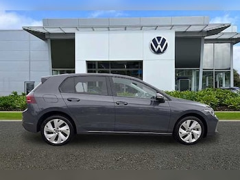 Used Volkswagen Golf 2025 for sale - 78078278: Photo
