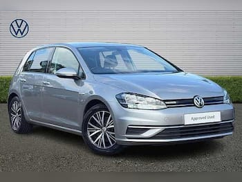 Used Volkswagen Golf 2019 for sale - 79557354: Photo