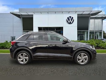 Used Volkswagen T-Roc 2022 for sale - 77423186: Photo