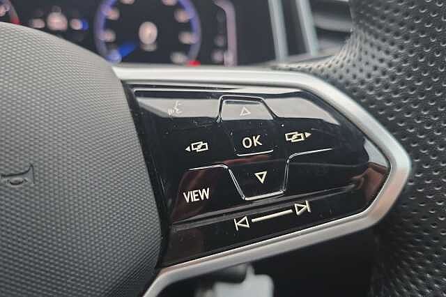 Used Volkswagen T-Roc 2022 for sale - 76449830: Photo 17