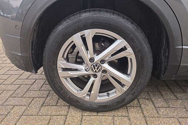 Used Volkswagen T-Roc 2022 for sale - 76449830: Photo 5