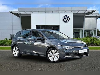 Used Volkswagen Golf 2021 for sale - 75717207: Photo