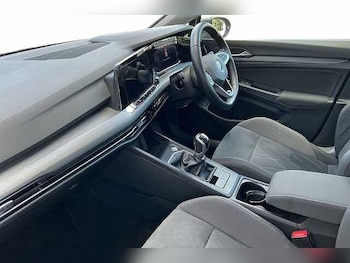 Used Volkswagen Golf 2021 for sale - 75717207: Photo