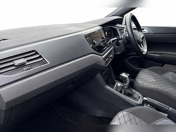 Used Volkswagen Polo 2022 for sale - 76986642: Photo