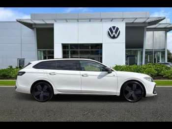 Used Volkswagen Passat 2025 for sale - 75308345: Photo