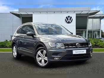 Volkswagen - Tiguan