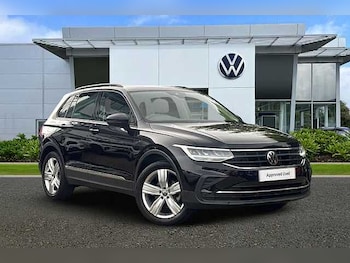 2021 (21) - 1.5 TSI 150 Life 5dr DSG + WINTER PACK + REAR CAMERA