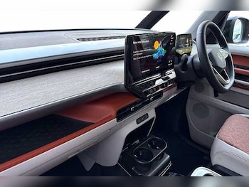 Used Volkswagen ID.Buzz 2024 for sale - 77038696: Photo